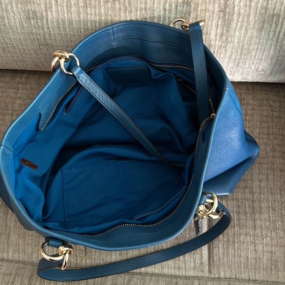Coach blue Chicago,Ellis Tote with zipper closure inside pocket with zipper - Picture 7 of 8